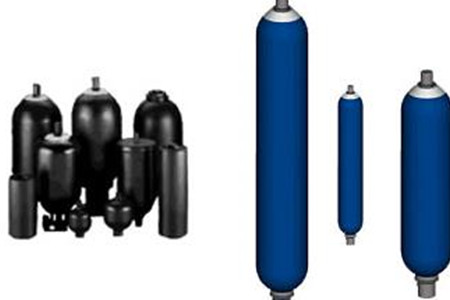 蓄能器中為什么使用氮?dú)?，你知道嗎?/></p><p>　　維持液壓油的穩(wěn)定性：在一些液壓系統(tǒng)中，蓄能設(shè)備中的氮?dú)膺€可以幫助維持液壓油的穩(wěn)定性。通過(guò)合理的氣壓調(diào)節(jié)，可以確保液壓系統(tǒng)在各種工作條件下都能夠保持正常的運(yùn)行狀態(tài)。</p><p>　　總的來(lái)說(shuō)，蓄能器中氮?dú)獾淖饔枚喾矫娑鴱V泛，從儲(chǔ)存能量到平衡壓力再到緩沖震動(dòng)等，都得益于氮?dú)庠诠こ填I(lǐng)域的惰性、豐富資源、穩(wěn)定性和良好的物理性質(zhì)。選擇氮?dú)庾鳛樾钅茉O(shè)備的工作介質(zhì)，不僅有助于提高系統(tǒng)的性能，還能夠確保系統(tǒng)的安全可靠運(yùn)行。</p></div>
          <div   id=