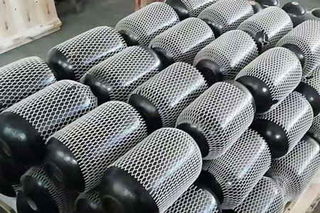 用什么方法來檢查不銹鋼囊式蓄能器膨脹壓力？